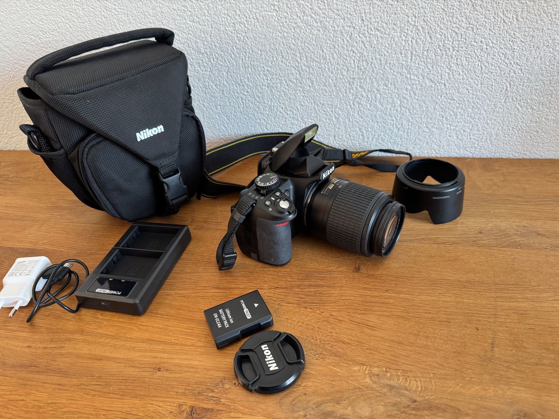 Nikon Fotocamera: Nikon D3100 – Usato da Frauenfeld venduto da mani.s 2