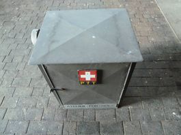 Briefkasten, boîte aux lettres