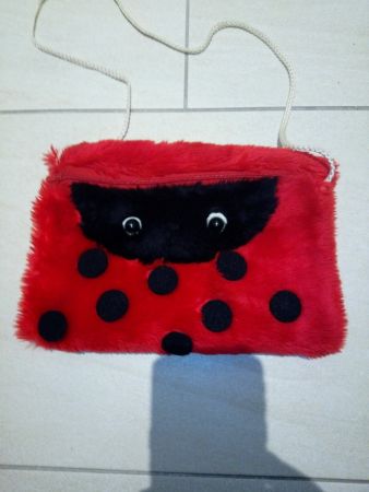 Lustiger Kinder Muff, Tasche als Marienkäfer