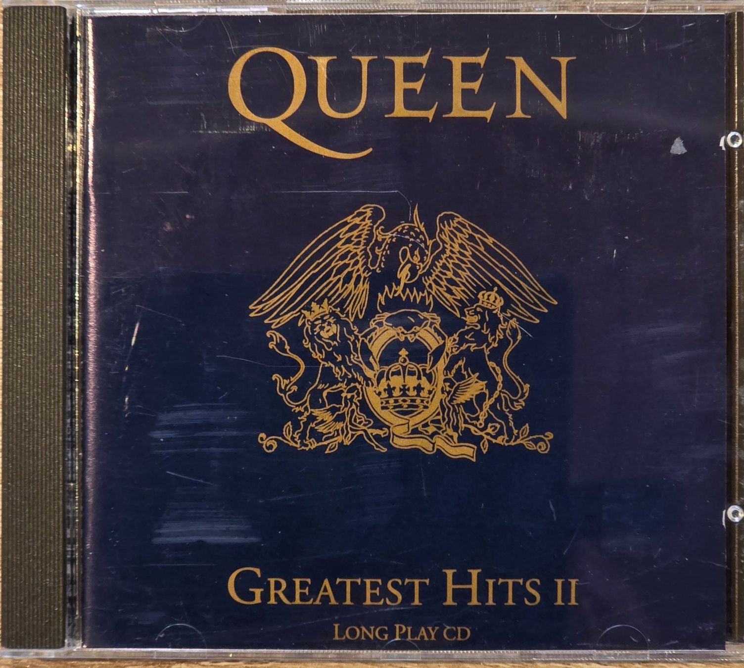 CD: QUEEN Greatest Hits – Usato da Rohrbach venduto da lod_m58r