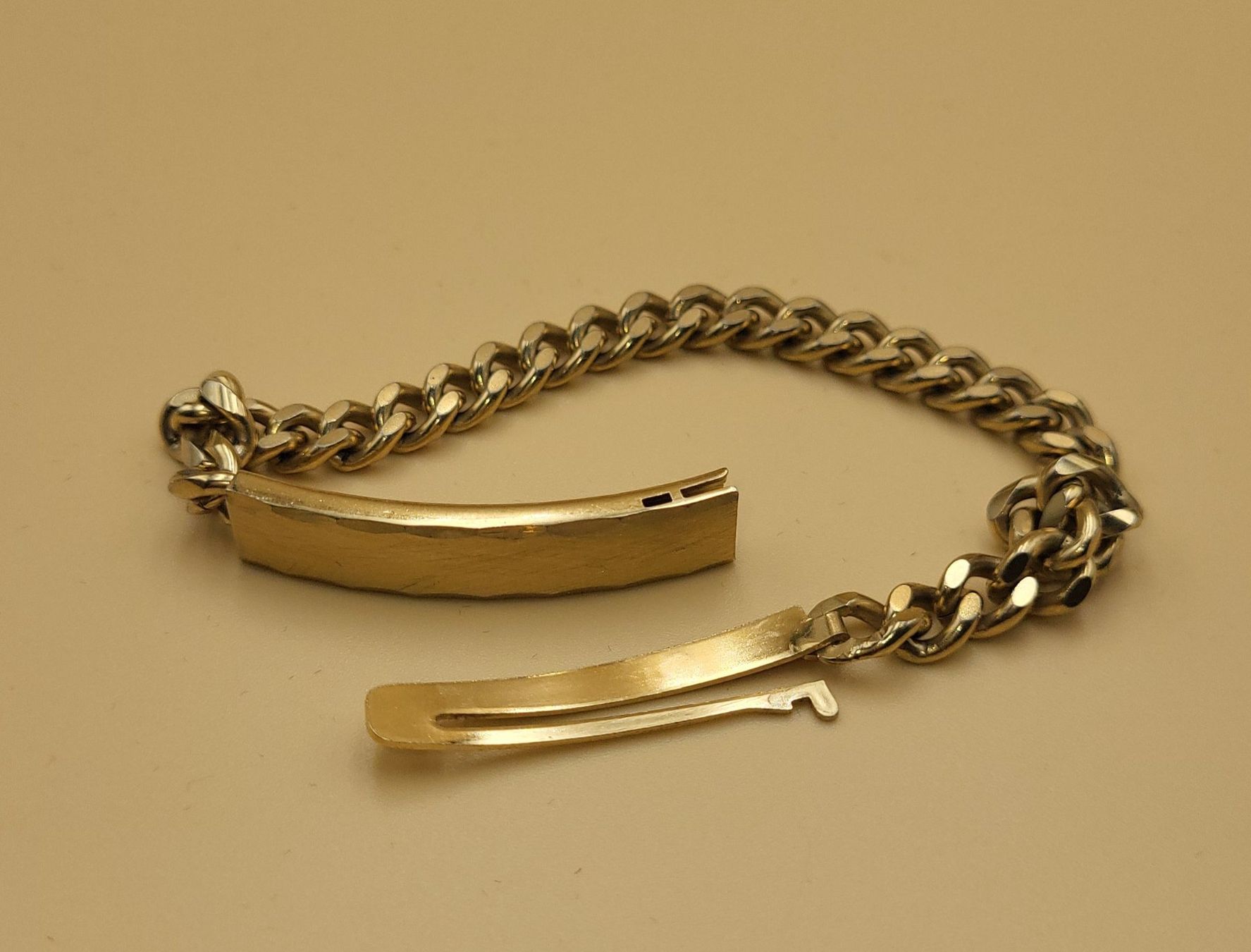 Bracciali & Braccialetti: Goldenes Armband – Usato da Wald ZH venduto da SwissPawnshop