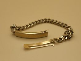 Goldenes Armband