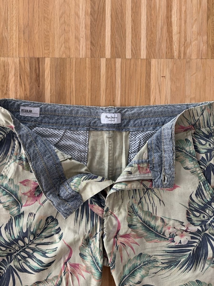 Pepe Jeans Pantaloni: Bermudahose Pepe Jeans – Usato da Zürich venduto da Valvolina13 2