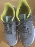 Nike Revolution 5 Laufschuhe, Gr. 39