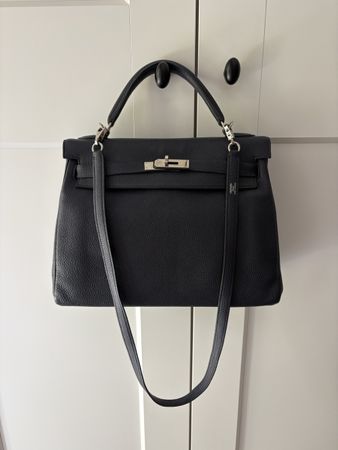 Hermès Kelly 32 Taurillon Clemence Navy