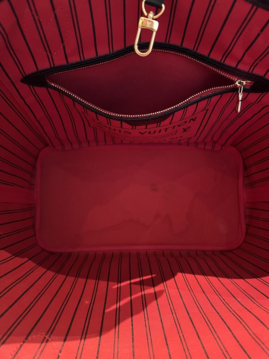 Louis Vuitton Borse: LOUIS VUITTON Neverfull World Tour Bag MM – Usato da Kilchberg ZH venduto da Lisavivienne 3