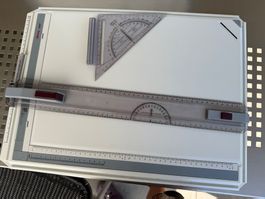 Rotring Zeichenplatte mit Zubehör wie abgebildet.