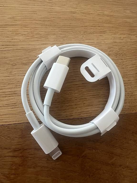 Caricabatterie: USB C Handyladekabel – Usato da Uzwil venduto da sab_nhc7