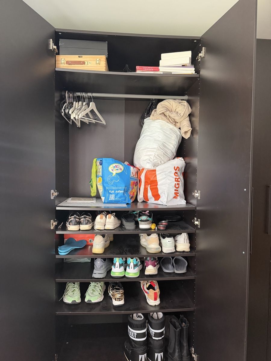 Armadi: grosser Ikea Schrank – Usato da Amriswil venduto da zan_vsq2 2