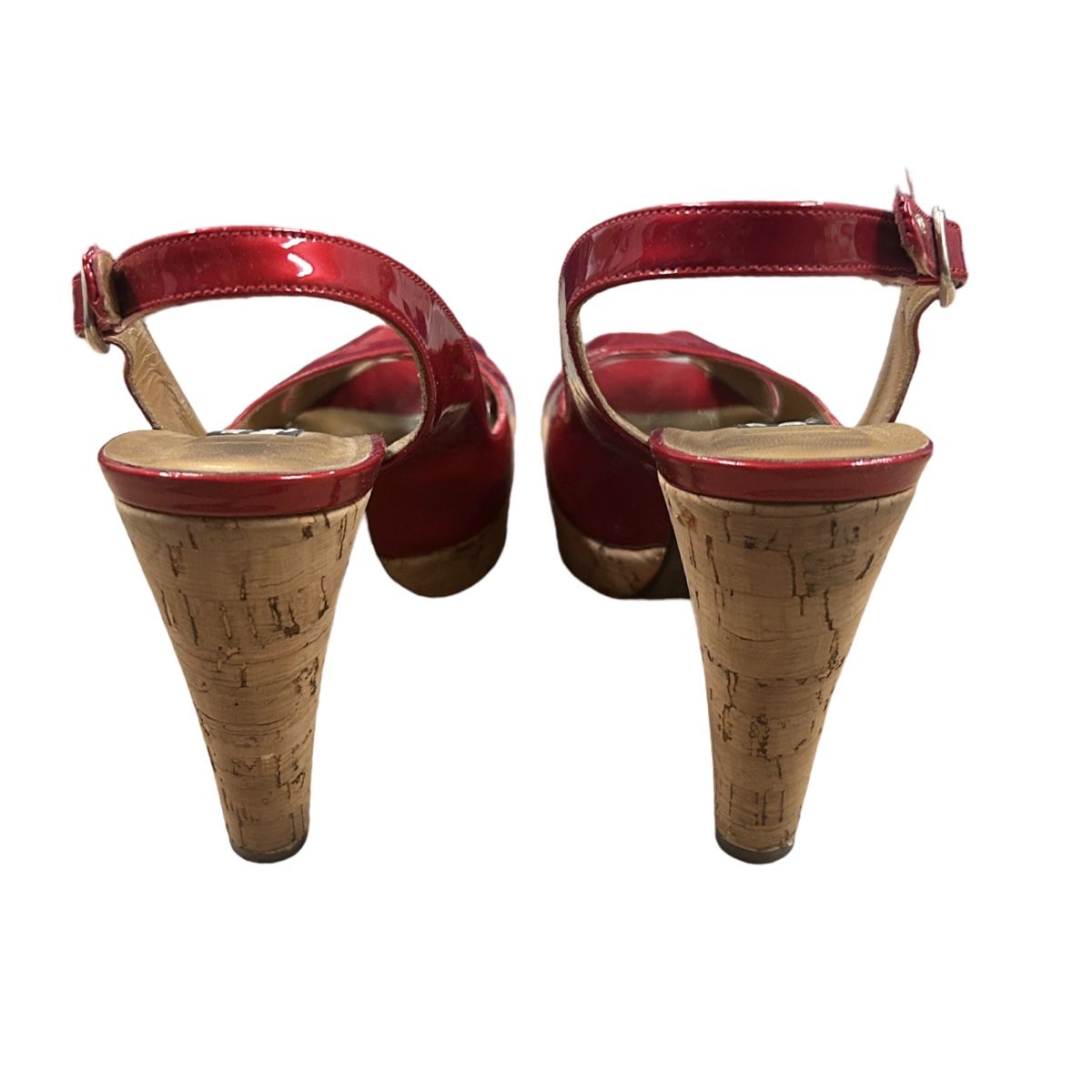 Stuart Weitzman Scarpe da donna: Stuart Weitzman Red Patent Shoes. Size 37 – Usato da Bursinel venduto da rud_9mxh 2