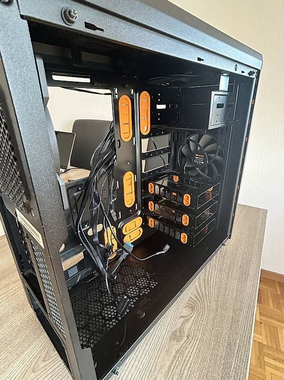 beQuiet! Custodie: Boitier PC - be quiet! Pure Base 600 – Usato da Chavannes-Renens venduto da CrankRino