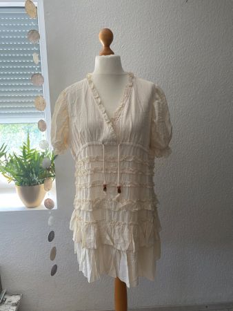 Zauberhafte Boho Rüschen Tunika  in Gr. L (40) *NEU*
