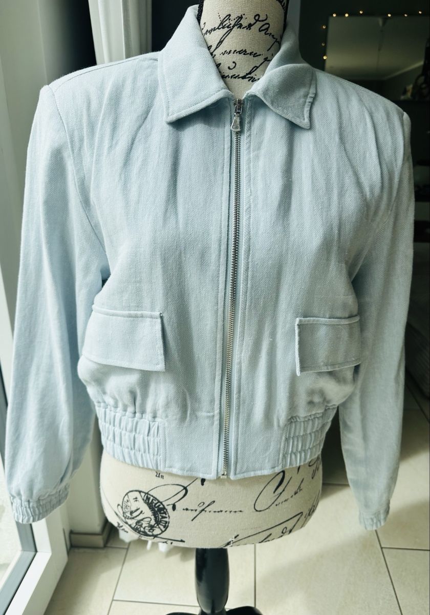 Giacche: Pale Blue Women's Spring Jacket, Size Medium – Nuovo (secondo la descrizione) da Laufen venduto da krissym