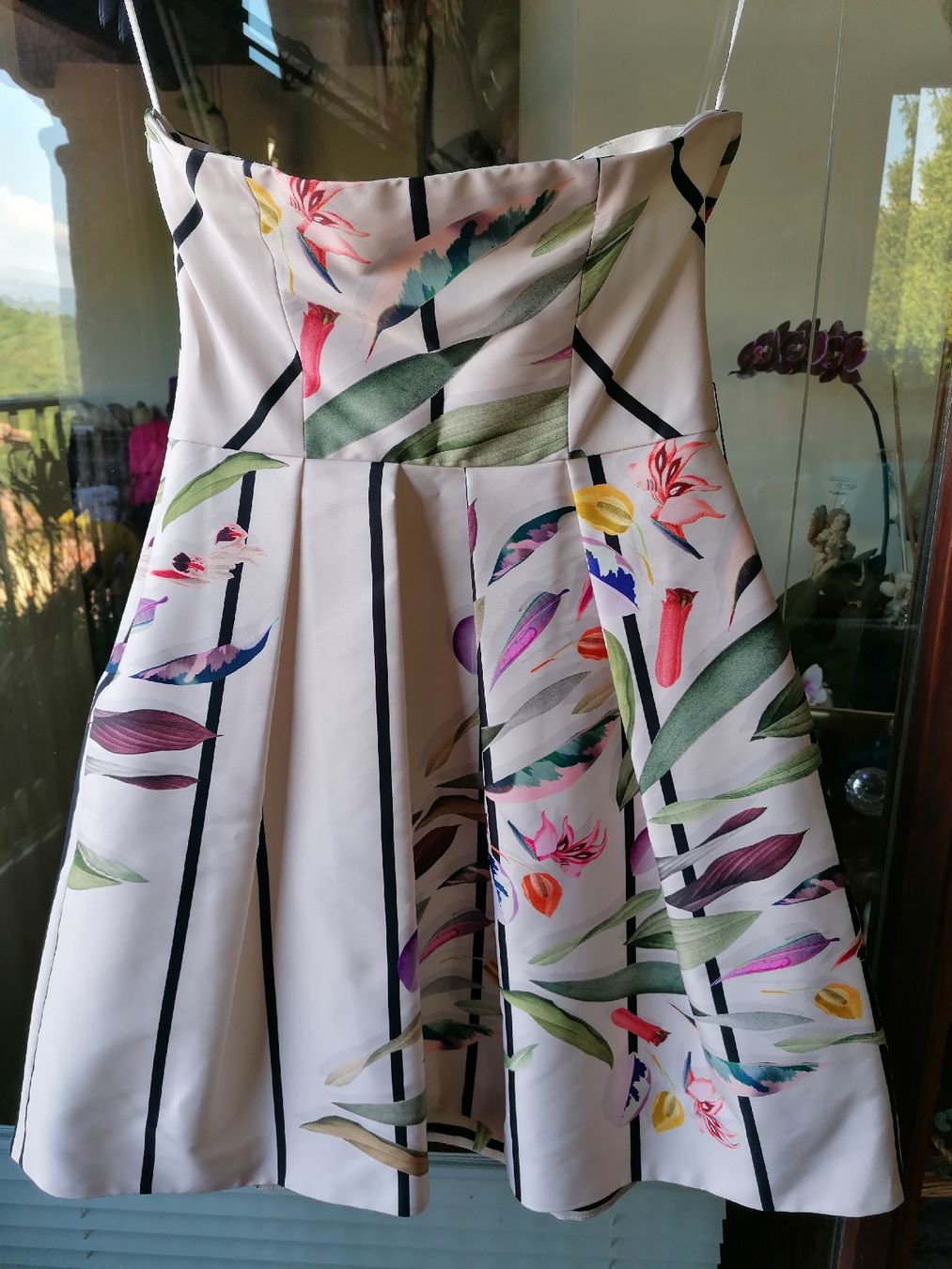 Kleider: Kleid biancoghiaccio gr 38 festlich – Gebraucht aus Bedigliora von Dolcezza0 3