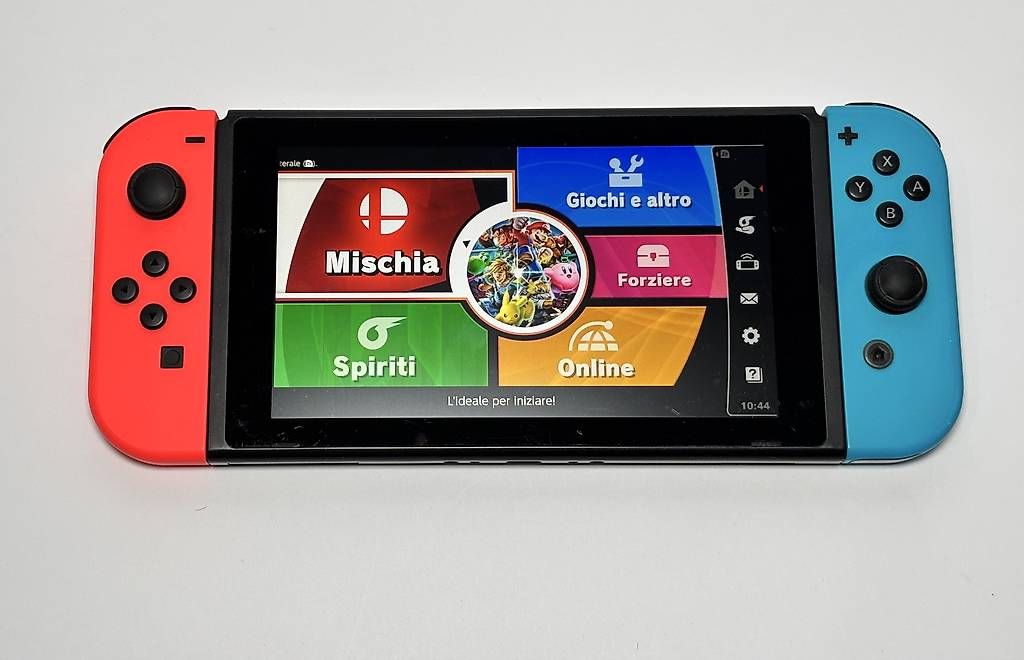 Nintendo Console: Nintendo Switch Console + Super Smash Bros Ultimate – Usato da Gordola venduto da kar_gy5g 5