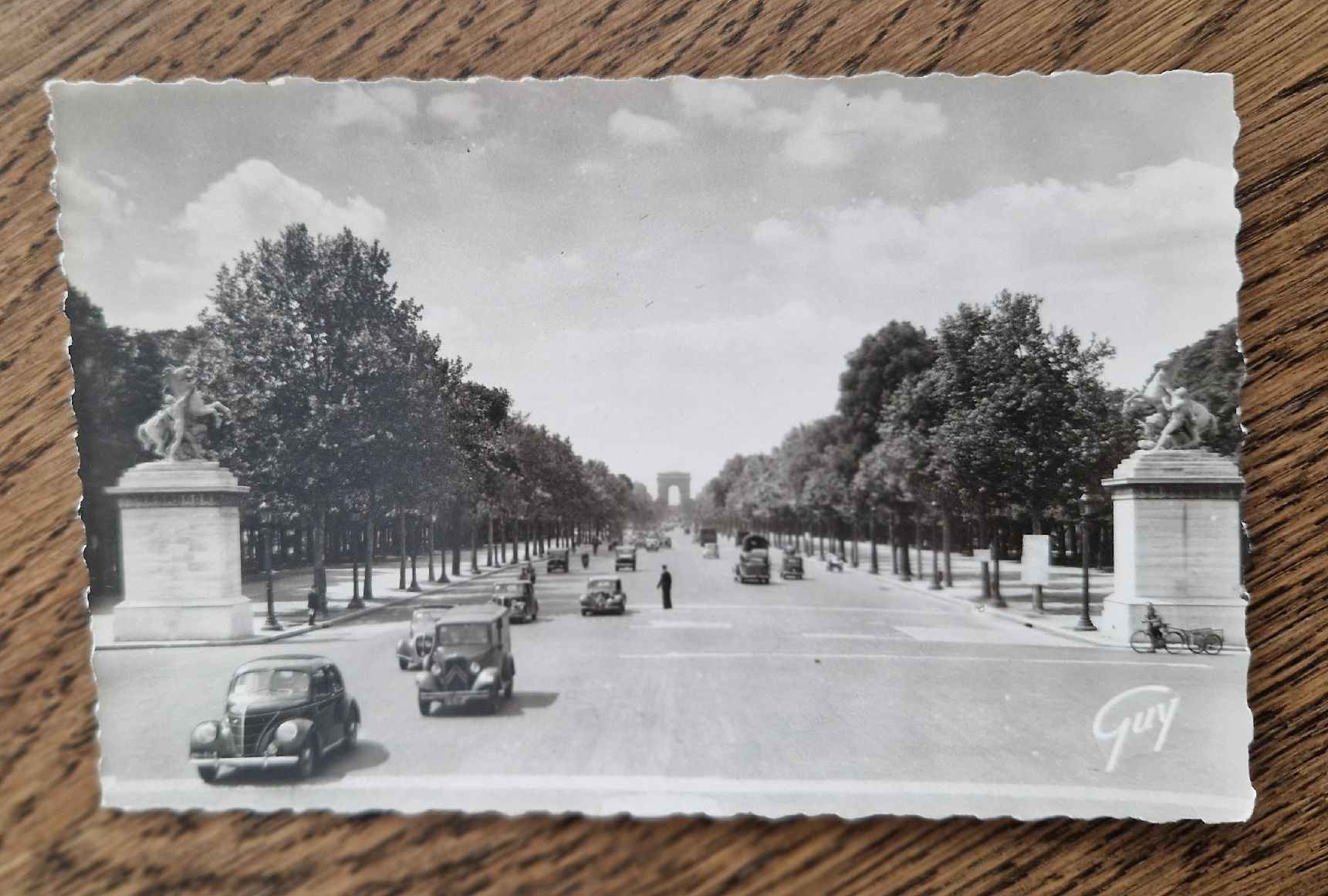 Ansichtskarten: Paris, Champs Elysée, Oldtimer – Gebraucht aus Ebikon von Donar50
