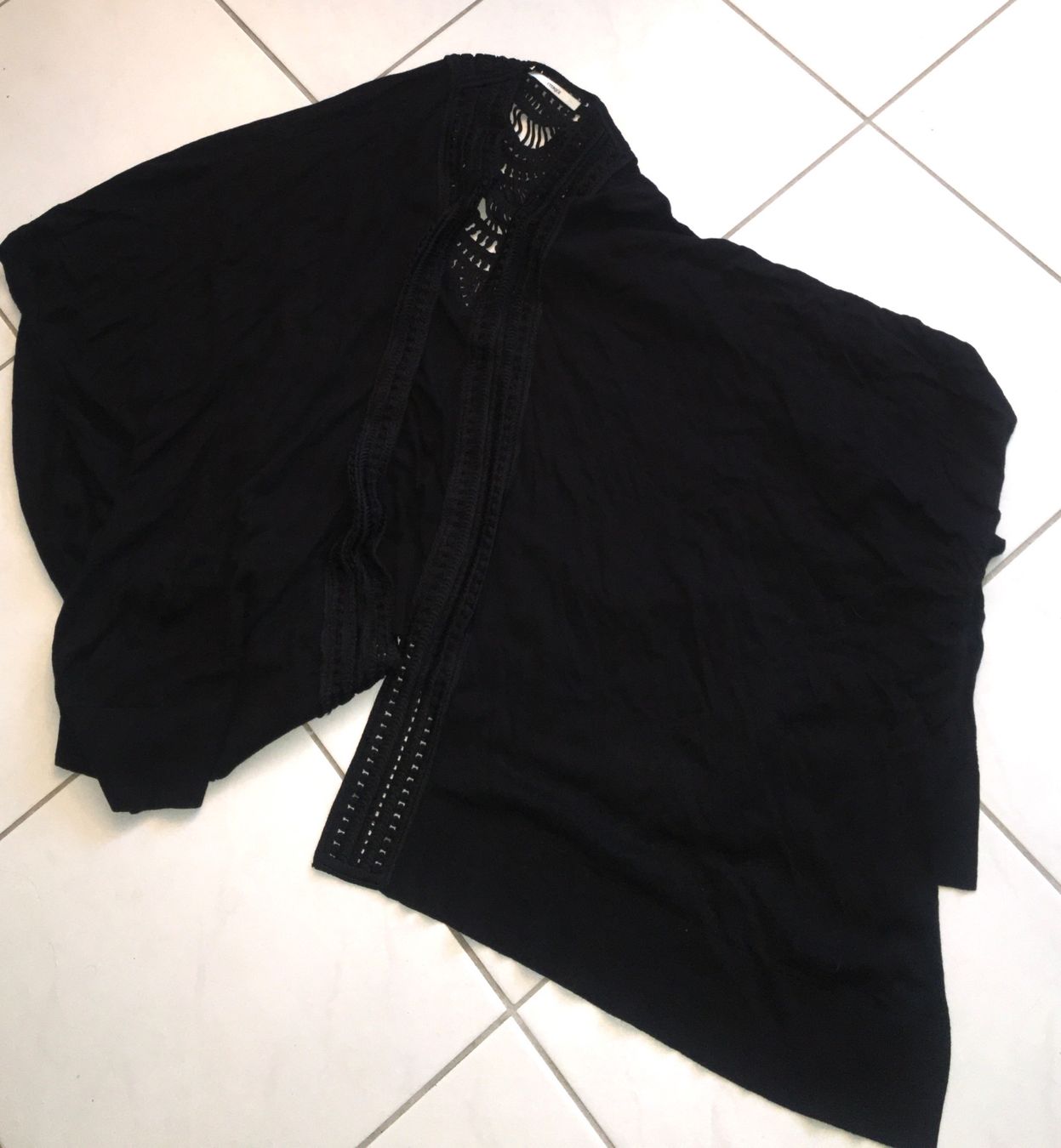 Jacken: UTERQUE CARDIGAN GR. M neuwertig – Neu (gemäss Beschreibung) aus Unteraegeri von MH203 7