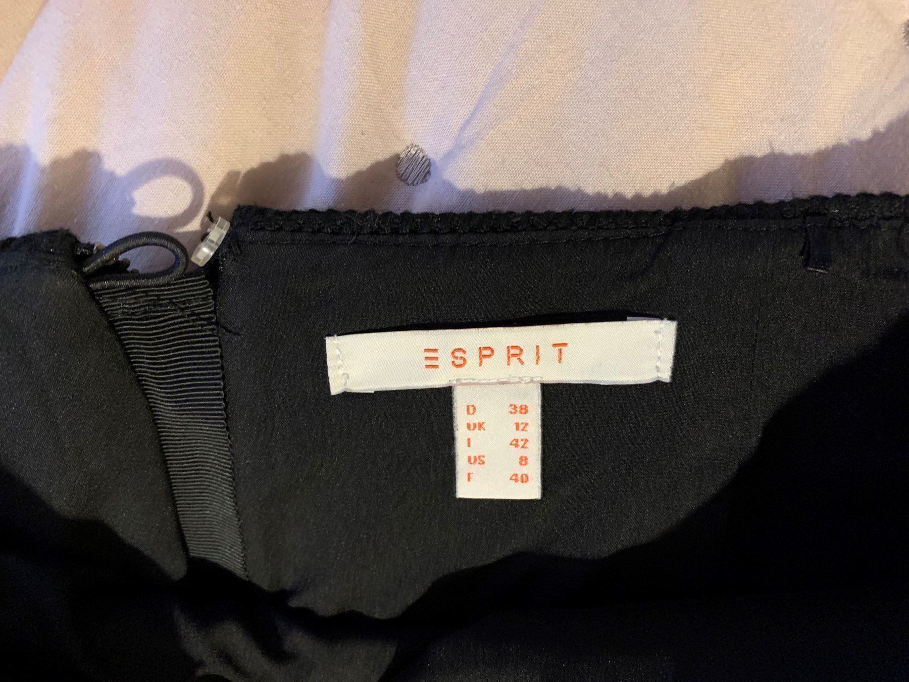 Esprit Gonne: Jupe Esprit t.38 – Usato da Sion venduto da DayJenn 2