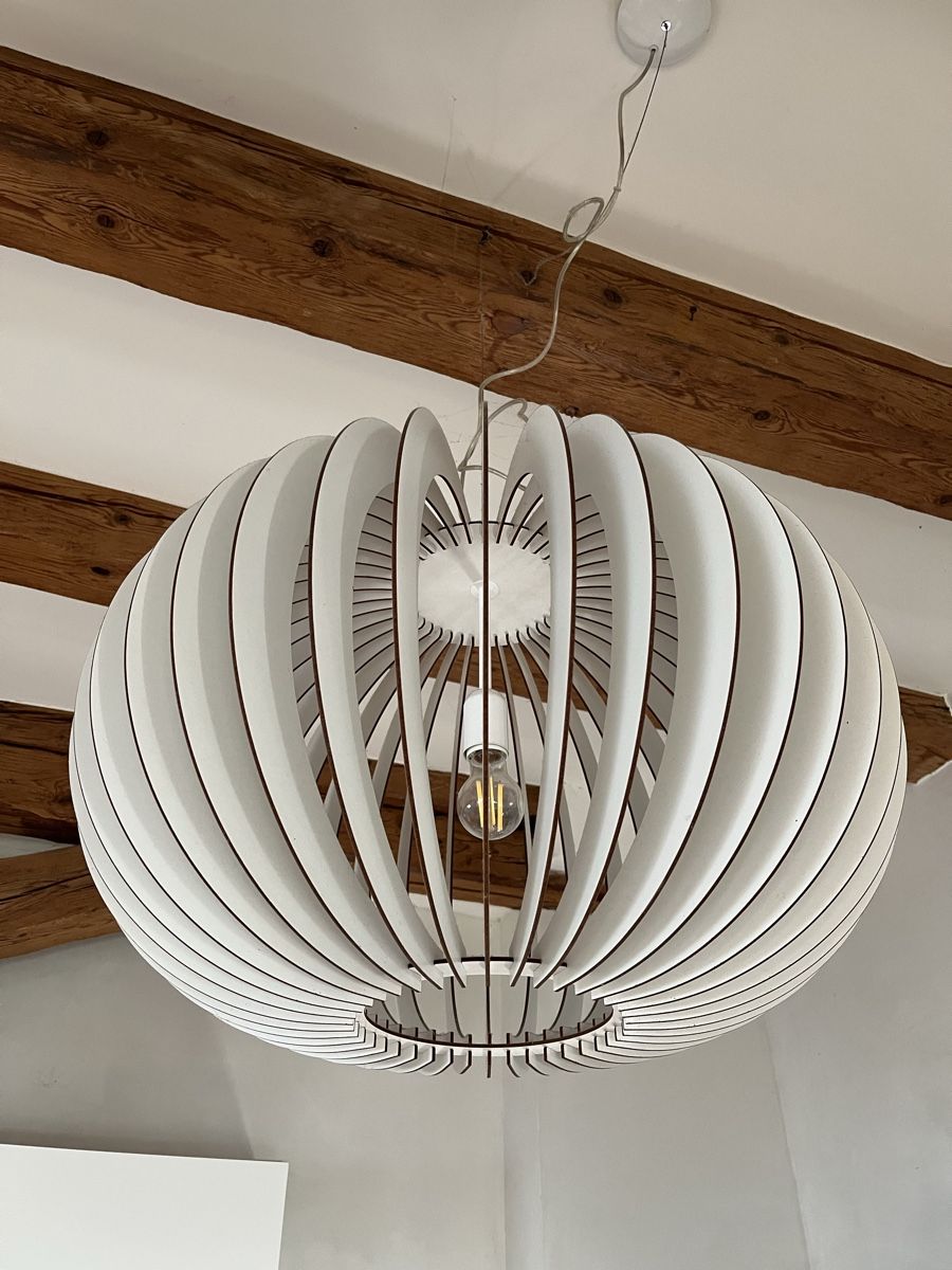 Lustres & lampes de plafonds: Lampe suspension – D'occasion à St-Blaise par oga_y8p2