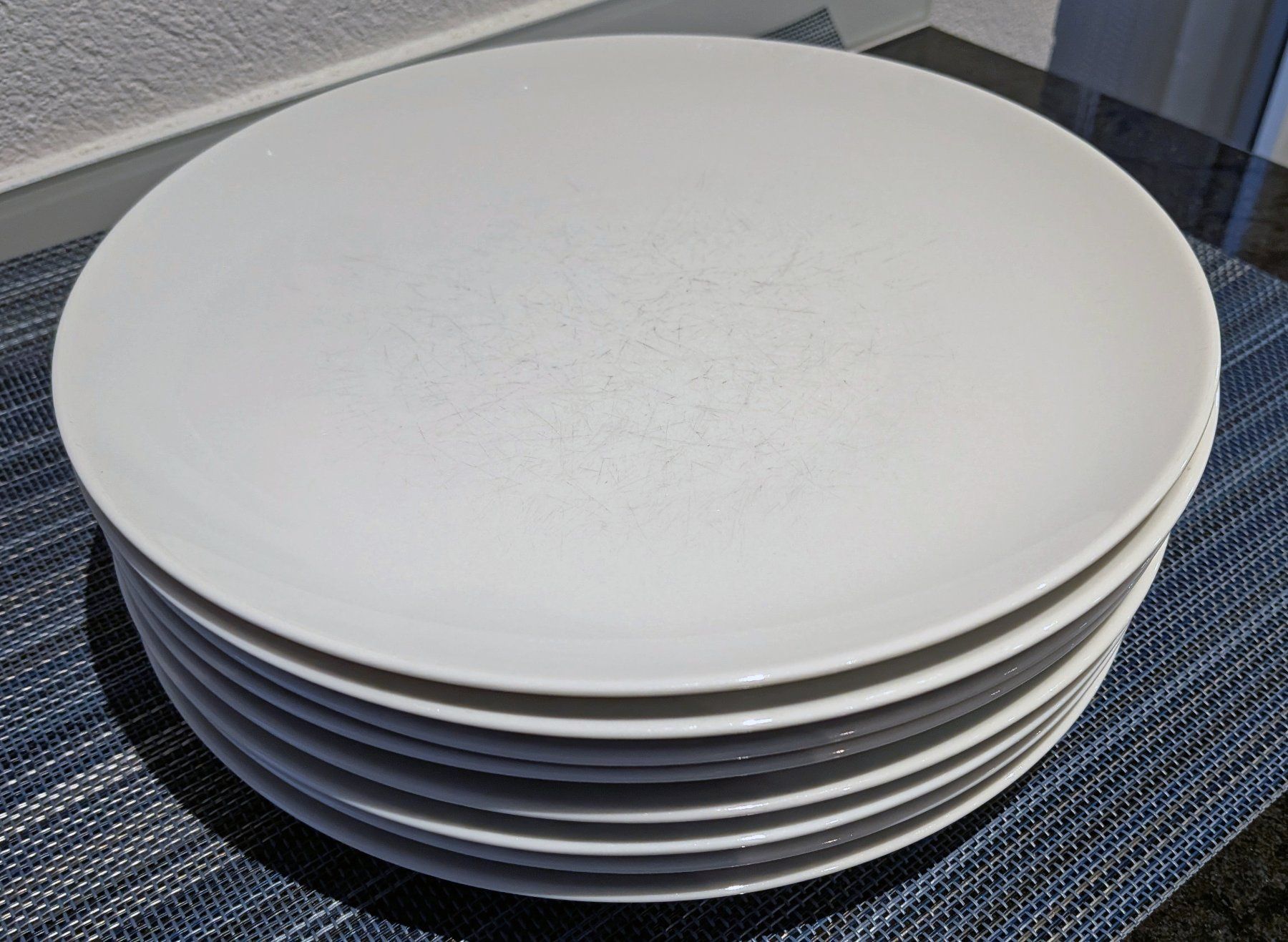 Teller: Set 8 Essteller, weiss, Guy Degrenne – Gebraucht aus Münsingen von Rufer34
