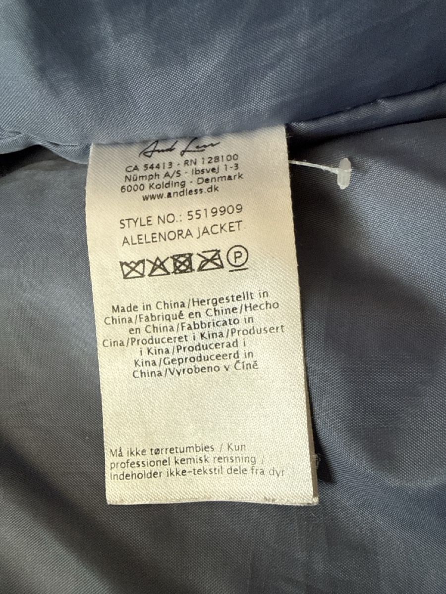 Giacche: Winterjacke, Top Zustand, Grösse 34 – Usato da Rapperswil BE venduto da yar_l85r 3