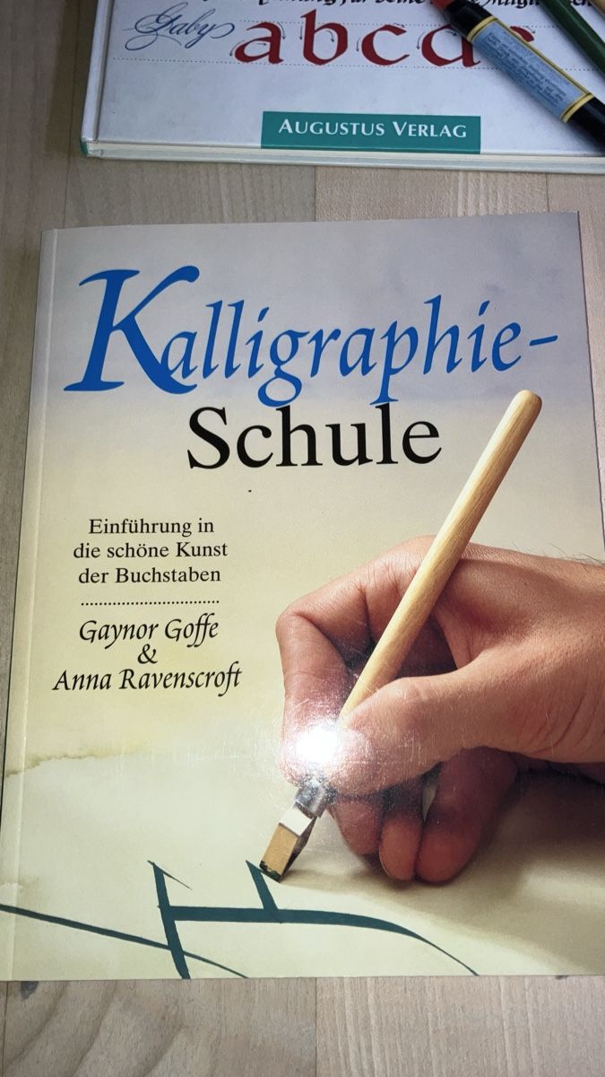 Stifte & Marker: Kalligraphie Startet Set mit Buch und Federn – Neu (gemäss Beschreibung) aus Belp von Doc_Matt_Rox 2