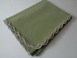 Tischdecke grün, gross, 135 x 207 cm, B'wolle/Polyester