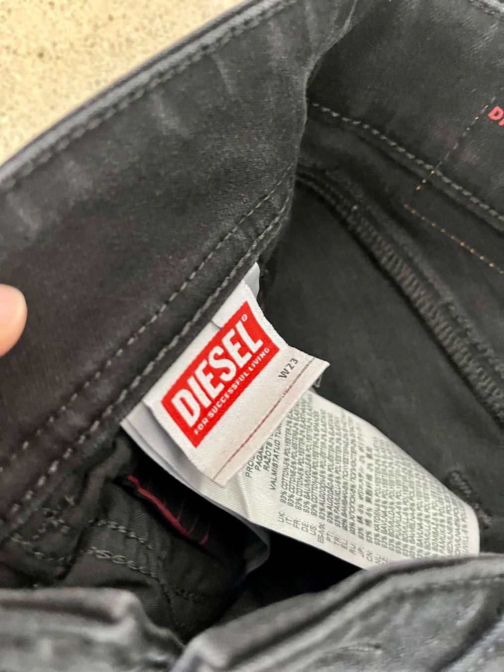 Diesel Jeans: Diesel Slandy low black size 23 Neu – Neu und originalverpackt aus Zürich von Jaskam 3