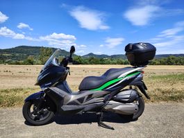 Kawasaki J 300 ab MFK 09.2025