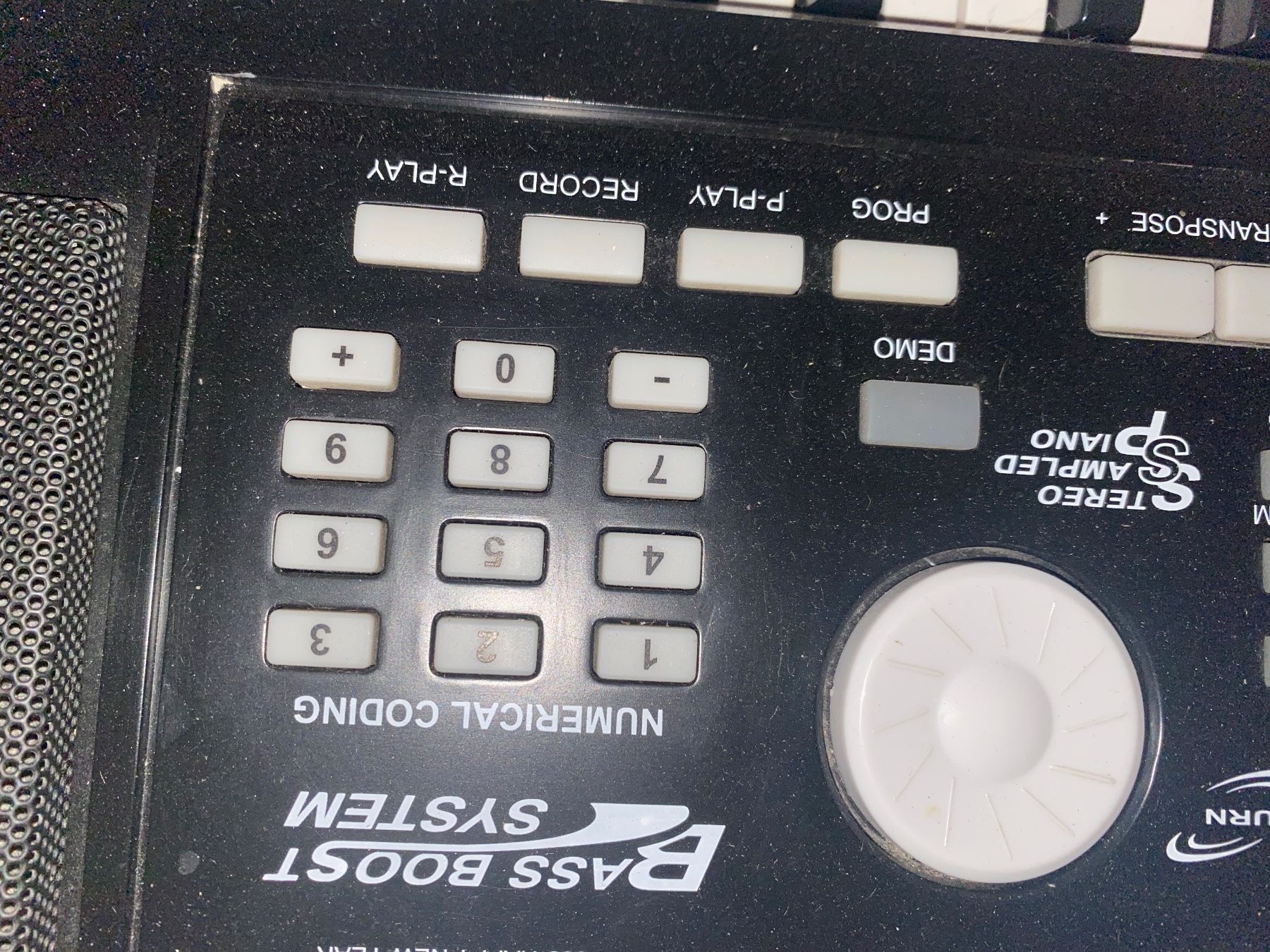Instruments de musique: Keyboard LP-6210B – D'occasion à Ehrendingen par jauslin-trading 1