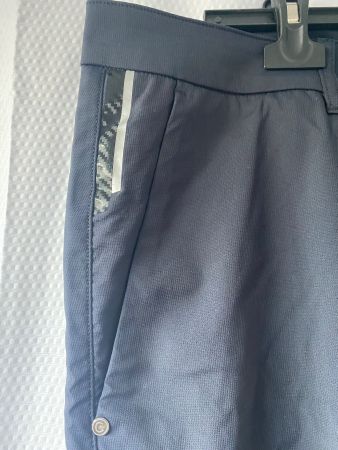 Neuwertige COLMAR Outdoor Freizeit Golf Hose
