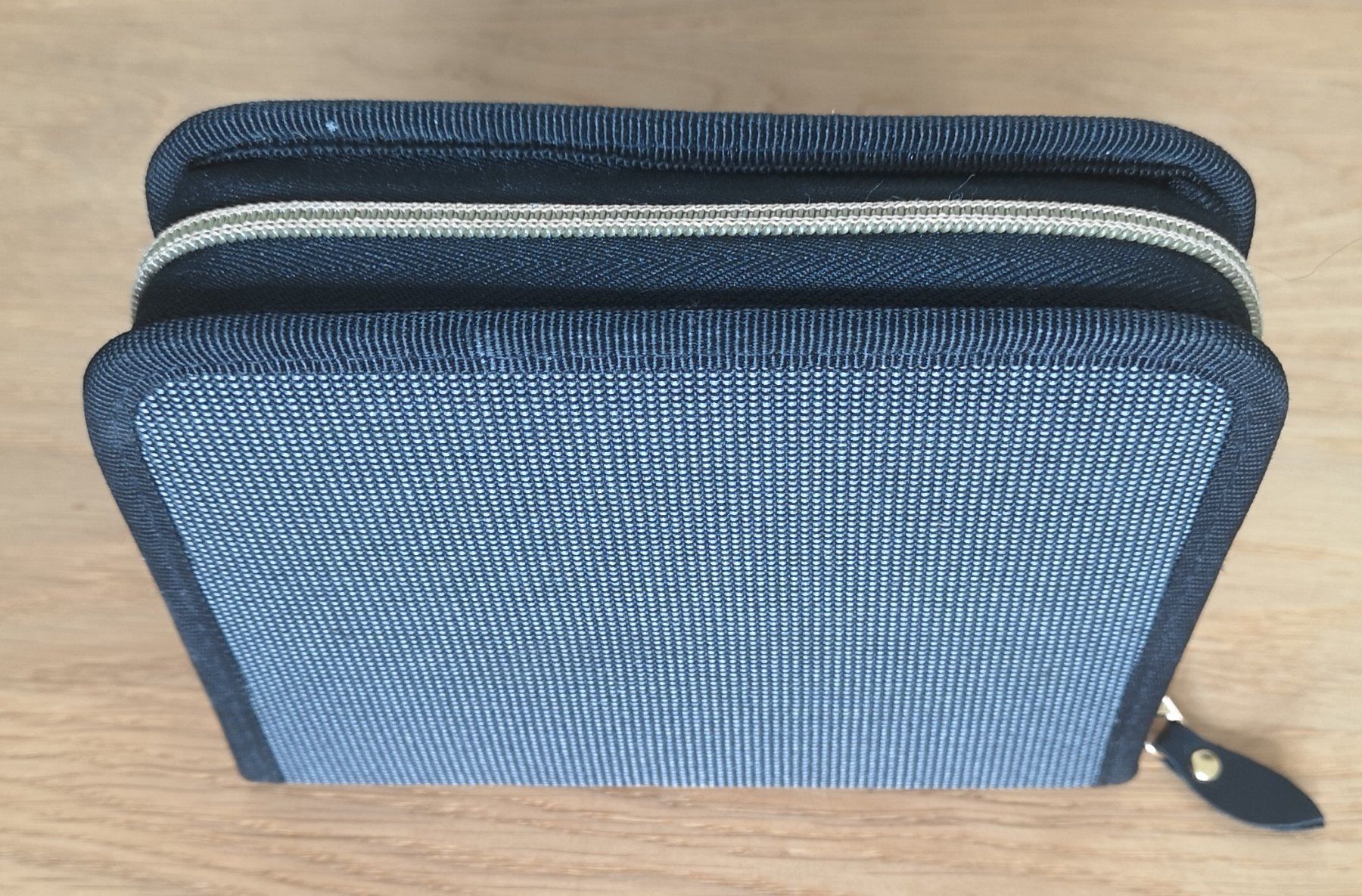 Unità & Adattatore: Kompaktes 12-teiliges USB - Adapter-Set in Box – Usato da Zürich venduto da Tanteemma369 4