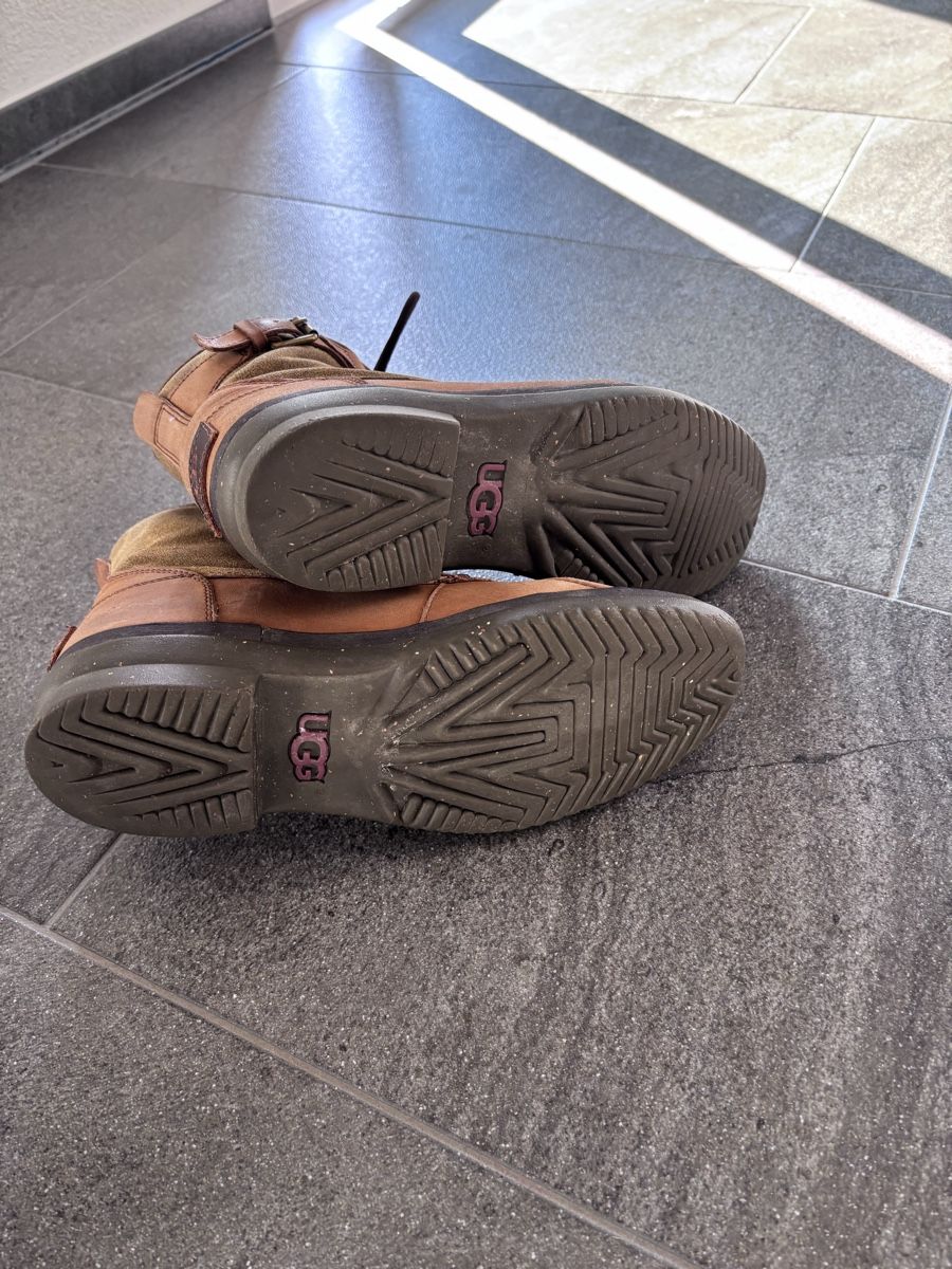 Ugg Damenschuhe: Uggs Boots – Gebraucht aus Dübendorf von S1973E 3