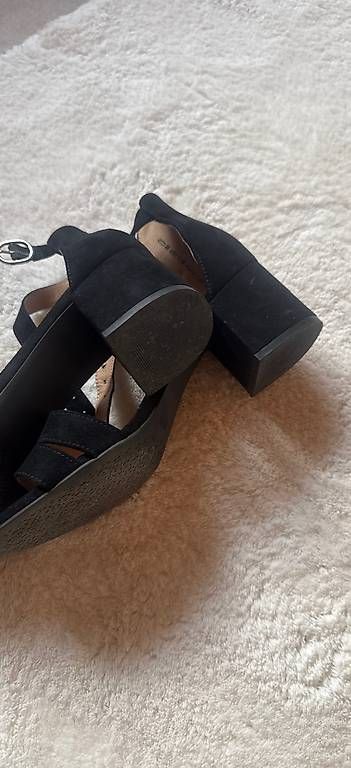 Scarpe da donna: Graceland Stiefelette Grösse 38 schwarz  – Usato da Rünenberg venduto da Dgn_63 2
