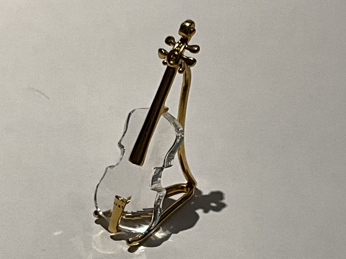 Swarovski Statuette: Swarovski Violine mit Ständer – Nuovo (secondo la descrizione) da Oberglatt ZH venduto da Multimix