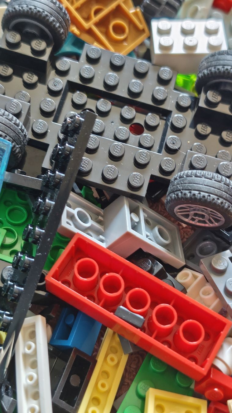 Lego Giocattoli: Lego Mix ca. 1,6 Kilo – Usato da Effretikon venduto da Superkarin7 5