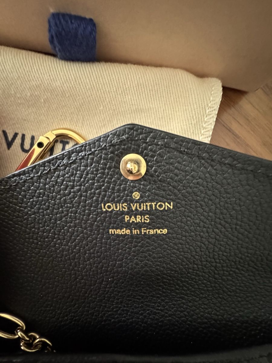 Louis Vuitton Altro in  Abbigliamento & Accessori: Louis Vuitton Schlüsseletui – Nuovo (secondo la descrizione) da Unterseen venduto da Zurbi 3