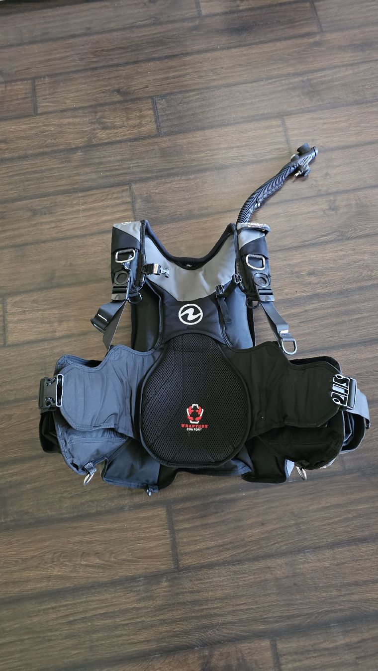 Giacche: Aqualung Axiom BCD M – Usato da Naters venduto da Tim.schny 2
