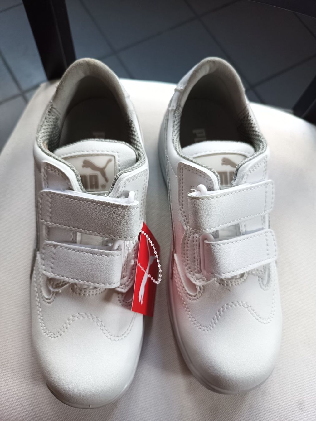 Puma Chaussures hommes: Puma Sicherheitsschuhe S2 SRC 37 – Neuf avec emballage d'origine à Oberegg par 19franzi94 2