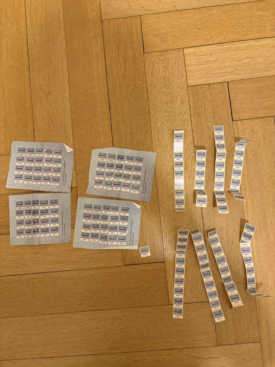 Coop Sammelmarken & -punkte: Lot de vignettes Coop Trophy pour collection complète – Neu und originalverpackt aus Genève von ari_y89j