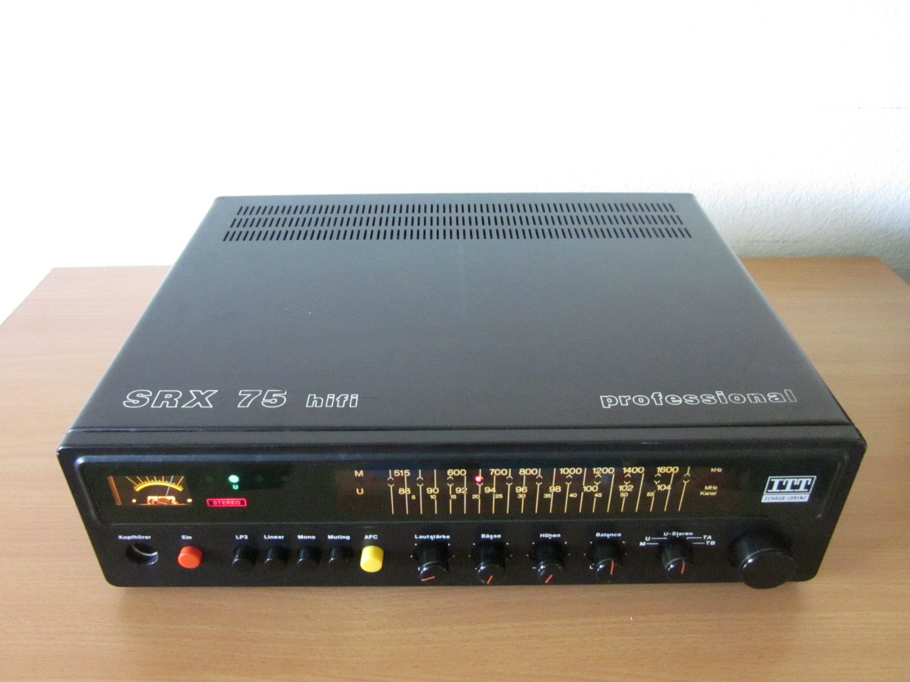 itt-srx75-hifi-pro-classic-1976-ampli-avec-radio-gebraucht-in