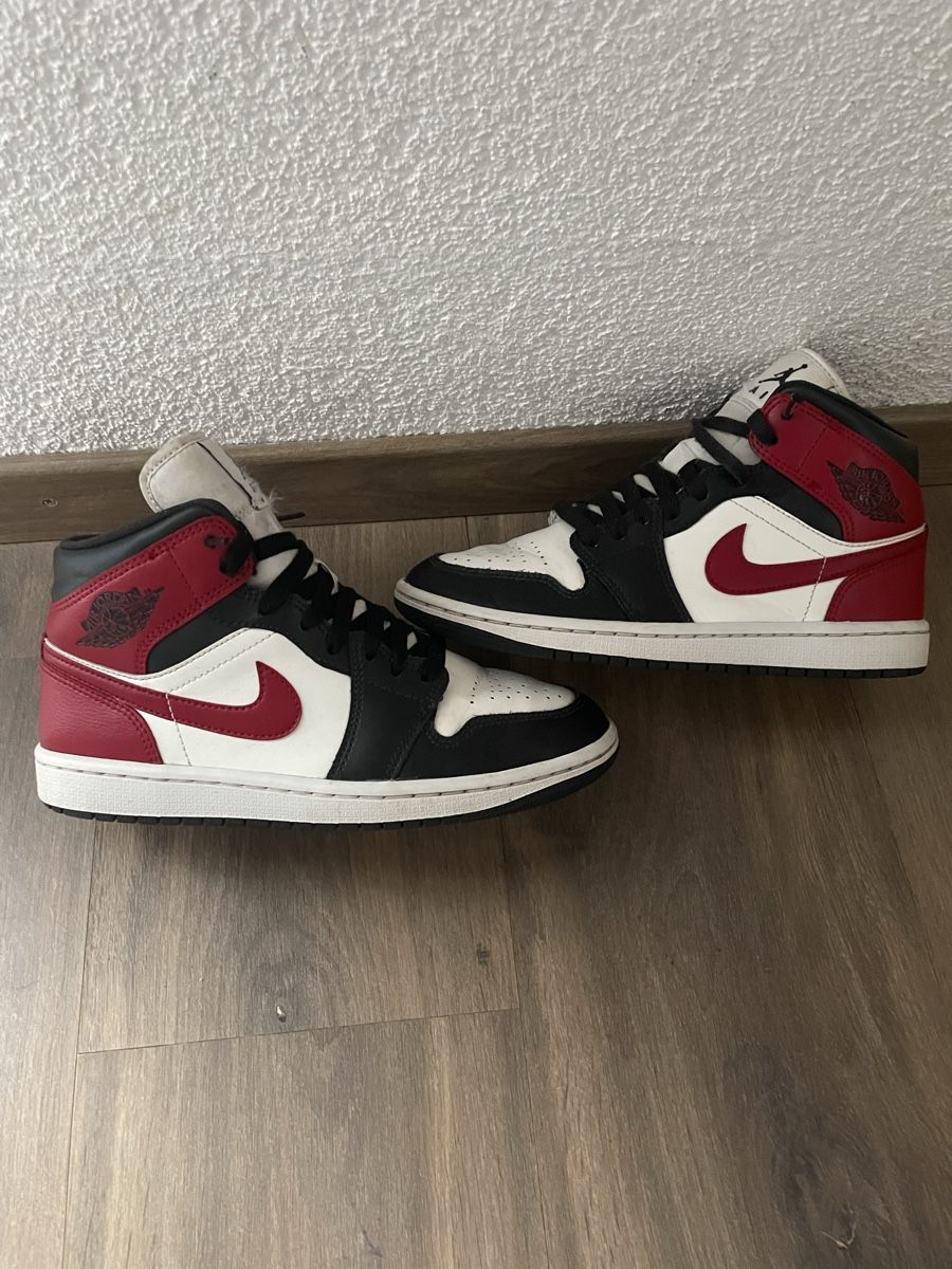 Jordan Scarpe da uomo: Jordan 1 – Usato da Dompierre FR venduto da matmath