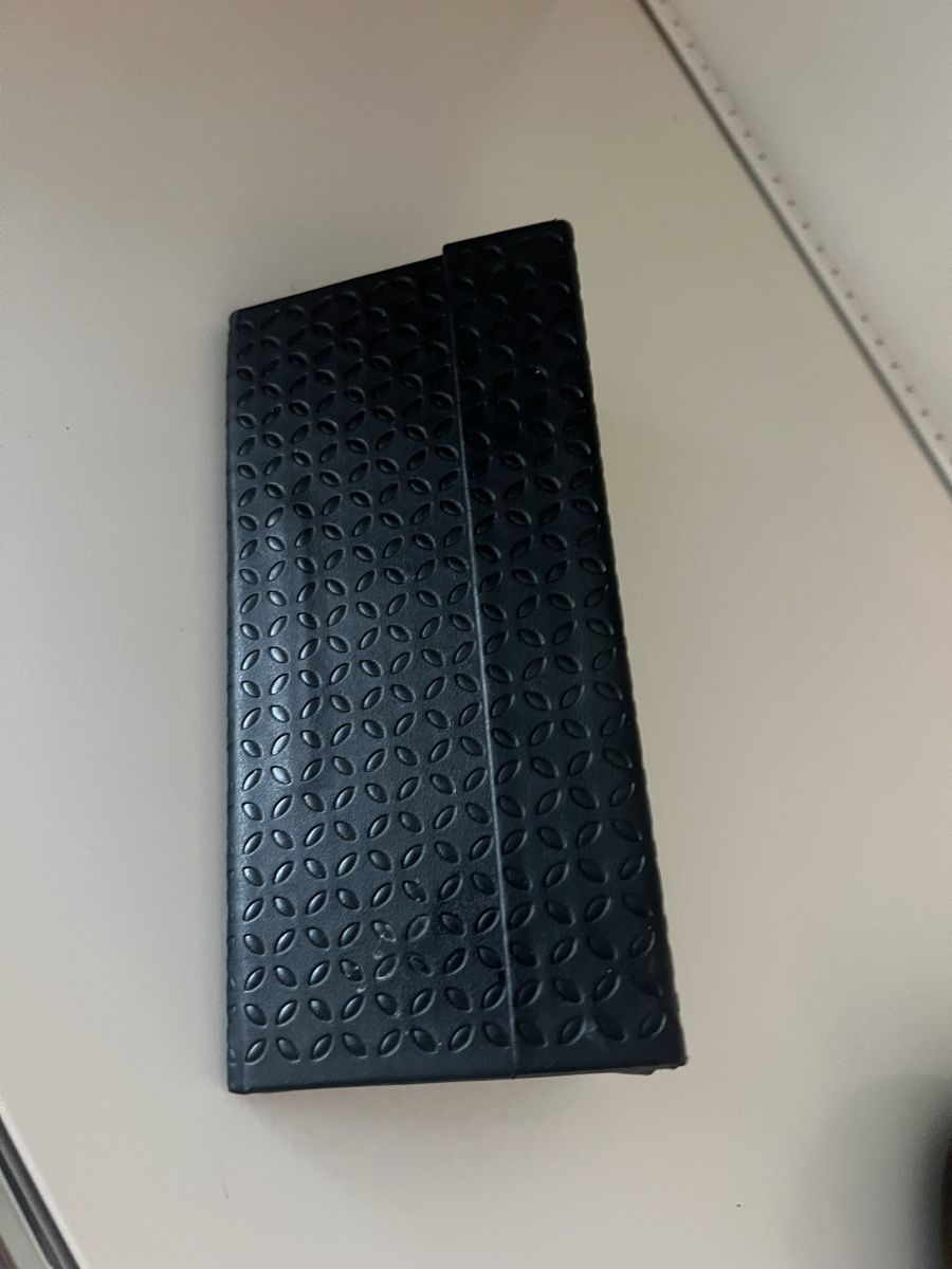 Alaia Occhiali & Lenti: Alaïa sunglasses case  – Usato da Oberägeri venduto da rus_7vhx 1
