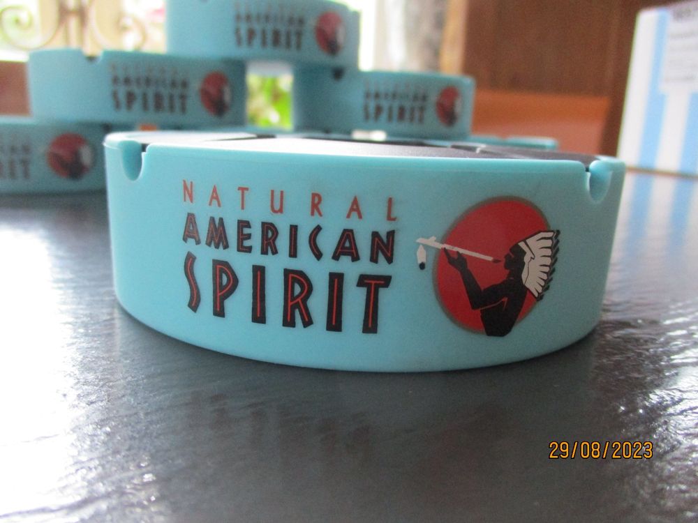 American Spirit Mini Aschenbecher (verschiedene Farben)