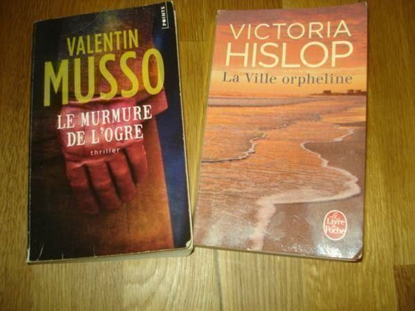 Bücher: lot de 2 livres de poche – Gebraucht aus Porrentruy von Piquetix