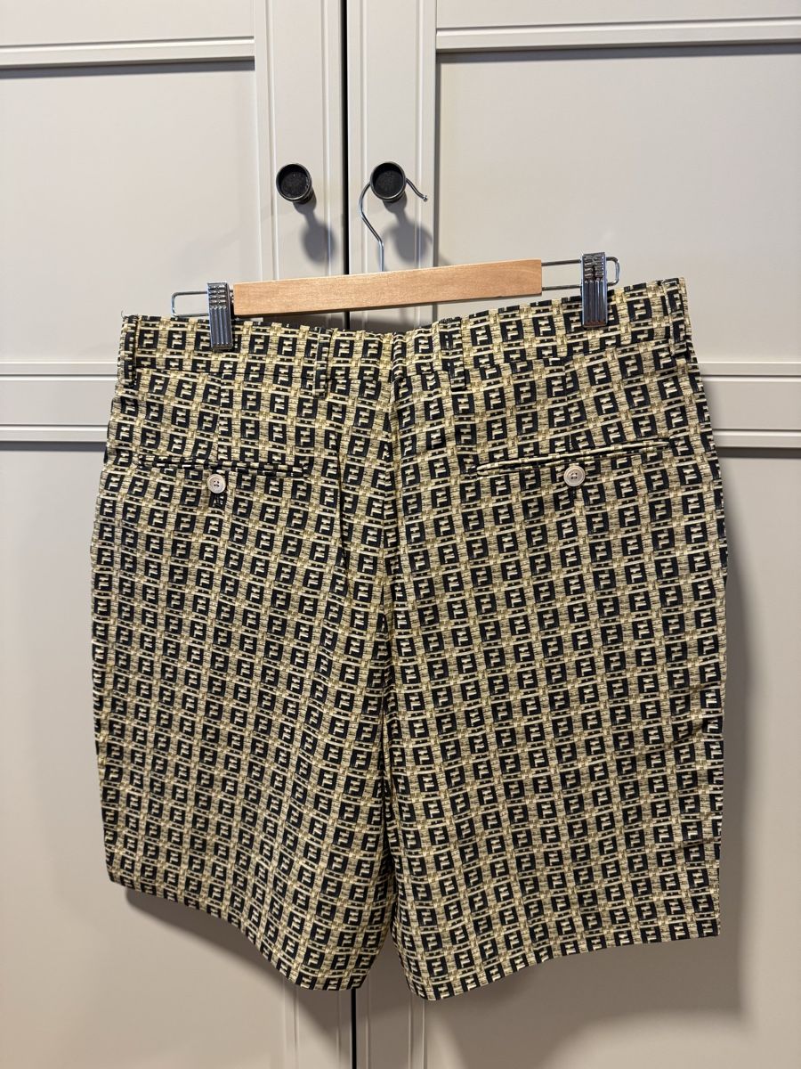 Fendi Lotti di vestiti: Original FENDI Monogram Hemd & Shorts – Nuovo (secondo la descrizione) da Reinach BL venduto da Nushka89 5
