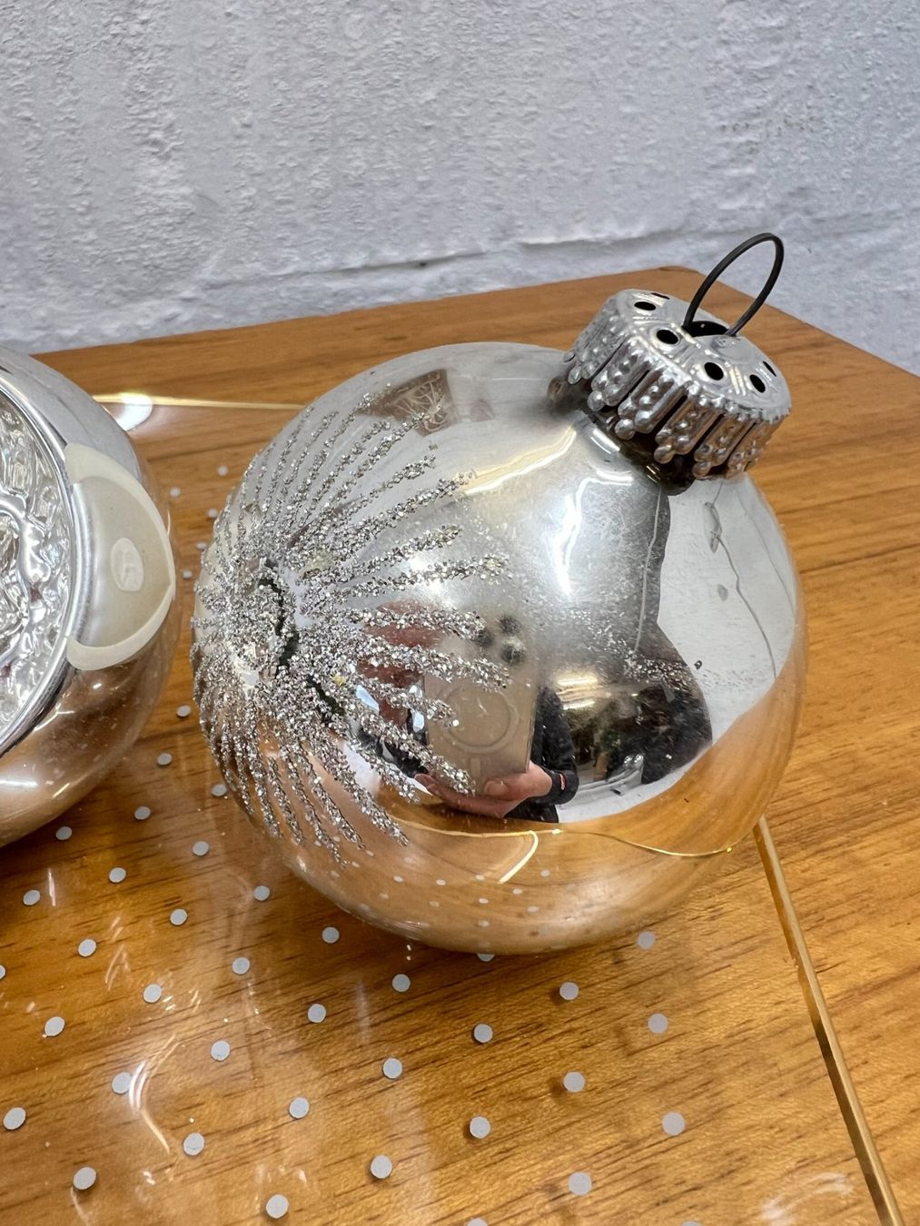 Tutte le decorazioni: Vintage Weihnachtskugeln – Usato da Walzenhausen venduto da stilvollwohnen 5