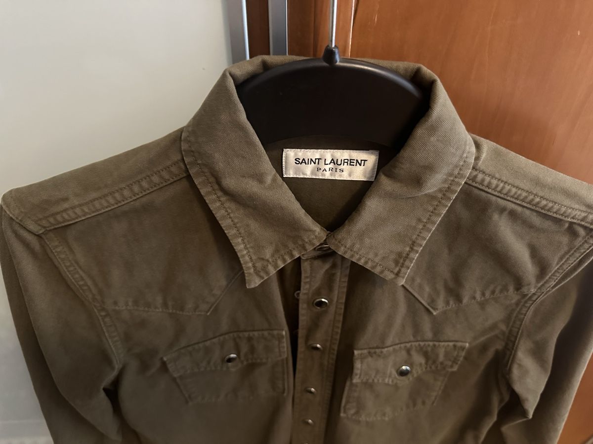 Blusen: Saint Laurent Hemd – Gebraucht aus Zürich von Michael-Berger 2