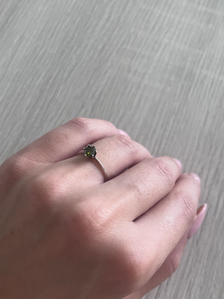 Anelli: Ring aus silber mit grünem stein – Usato da Zürich venduto da StavesBest 4