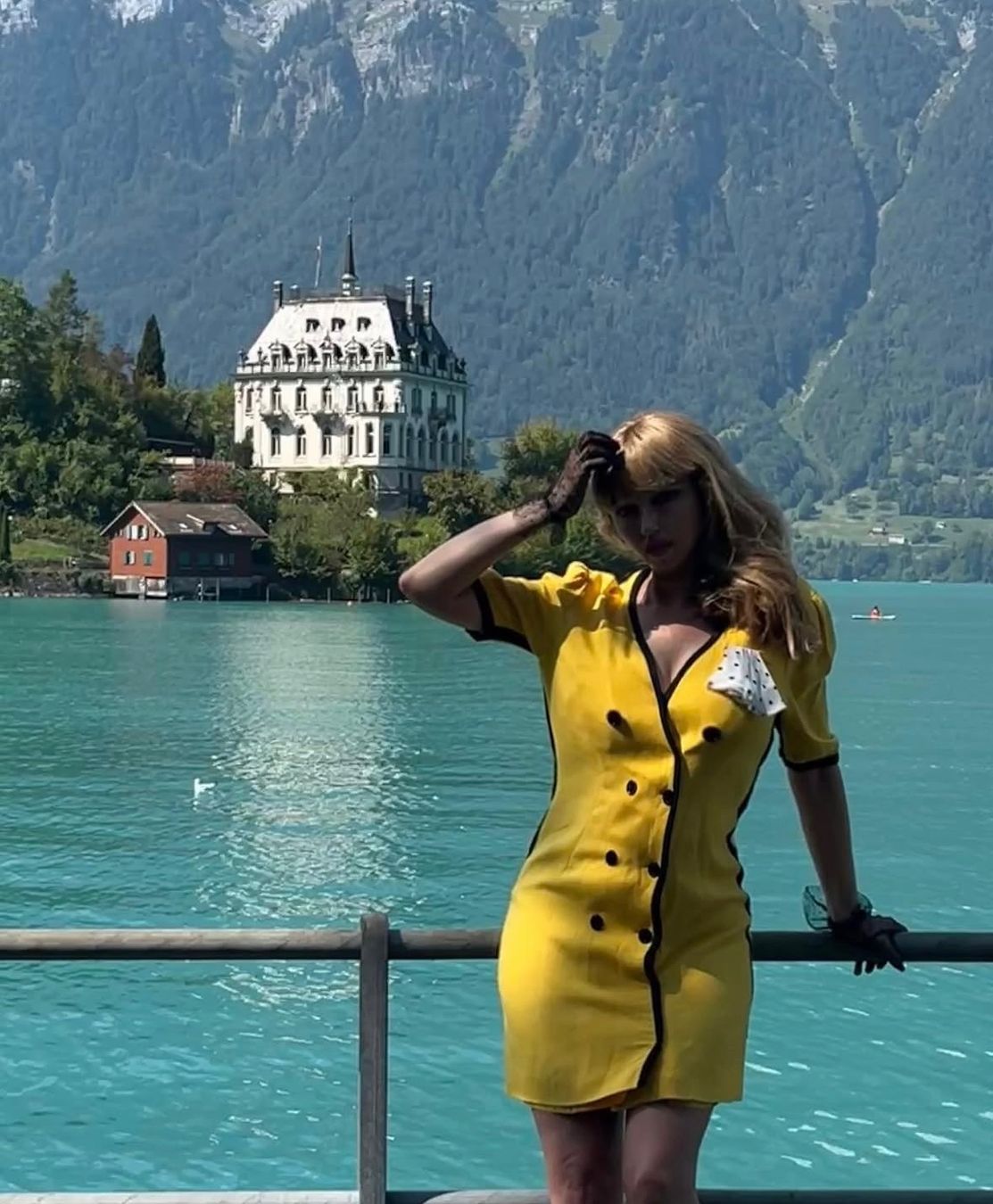 Vestiti: Sublime robe en lin jaune des années 80 – Usato da giffers venduto da sev_c9x9 1